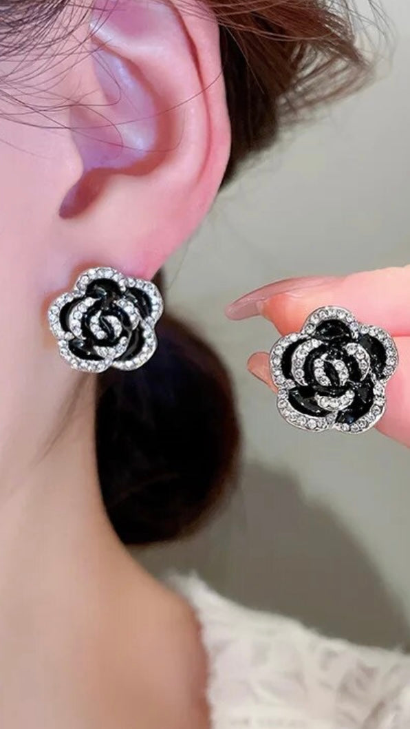 Rhinestone flower earrings