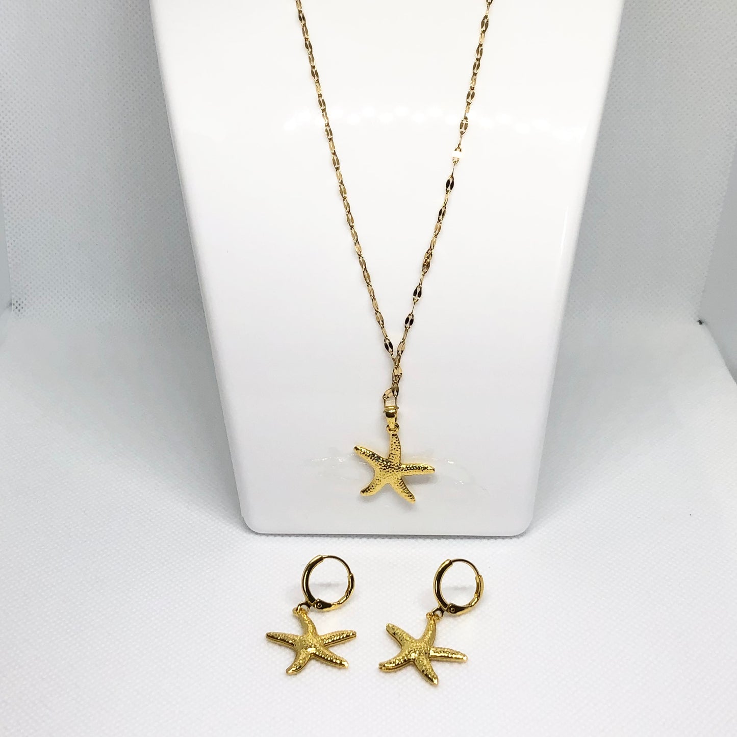 Starfish Pendant Necklace & Earrings