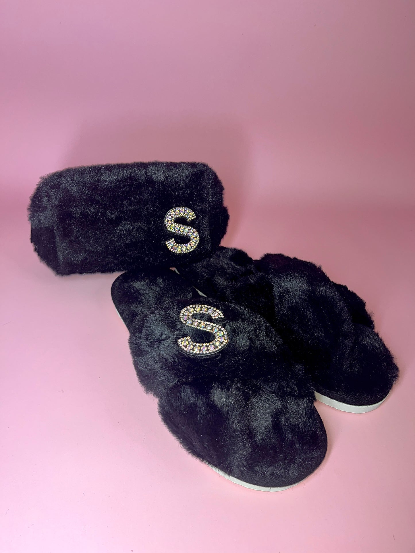 Initial Make Up Bag & Slippers Box Set