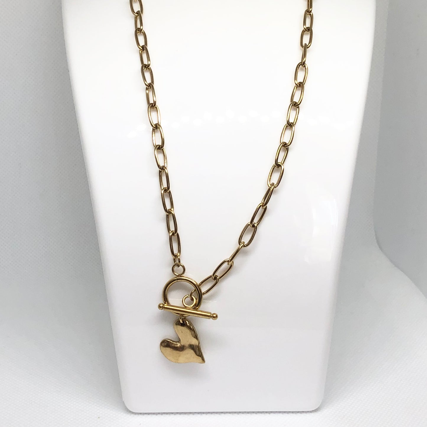 Gold Heart Pendant Necklace