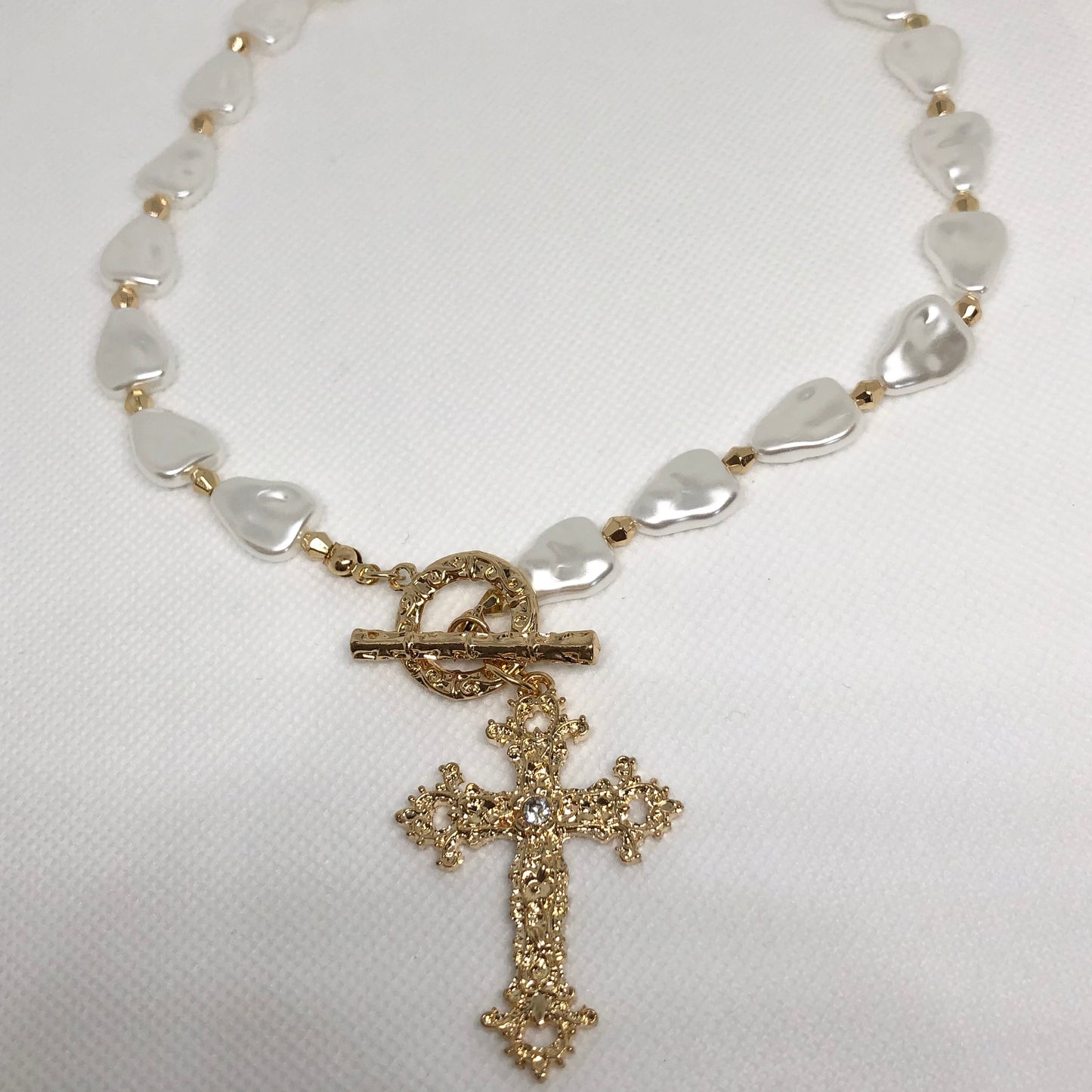 Pearl Gold Cross Pendant Necklace